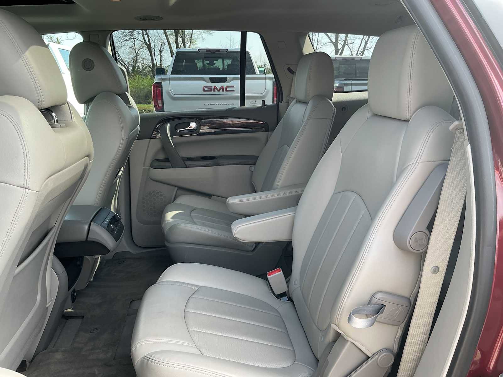 Used 2017 Buick Enclave Premium w/ Trailering Package image 23