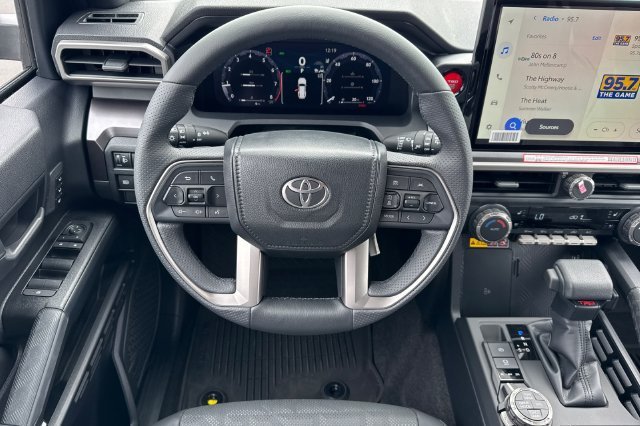 New 2026 Toyota 4Runner TRD Off-Road Premium w/ Tow Technology Package AWD/4WD image 14