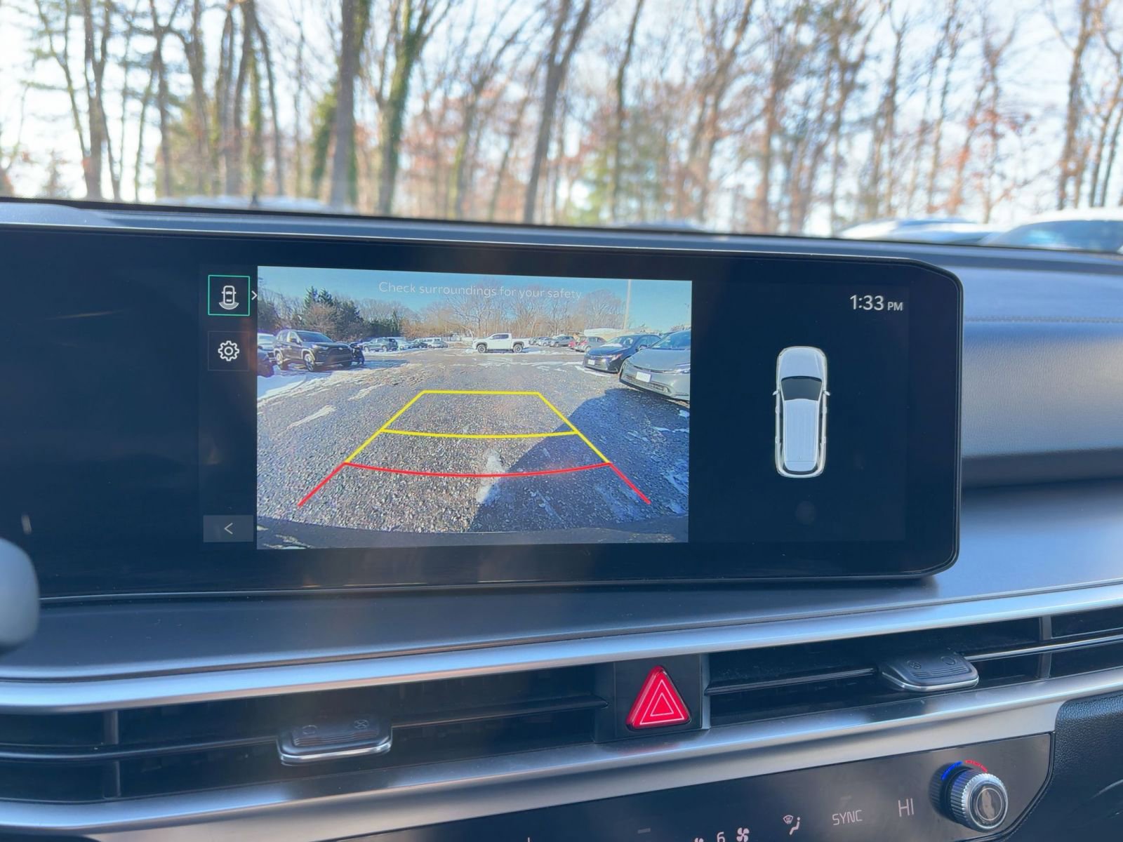 Used 2024 Kia Sorento S image 30