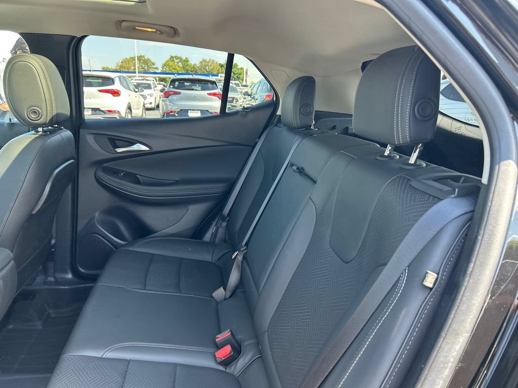 Used 2023 Buick Encore GX Essence w/ Experience Buick Package AWD/4WD image 28
