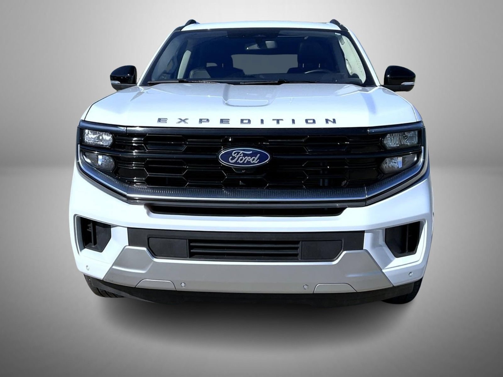 Used 2025 Ford Expedition Platinum AWD/4WD image 2