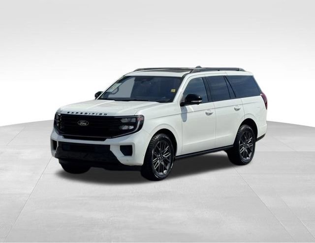 Used 2025 Ford Expedition Platinum w/ Stealth Performance Package AWD/4WD image 1