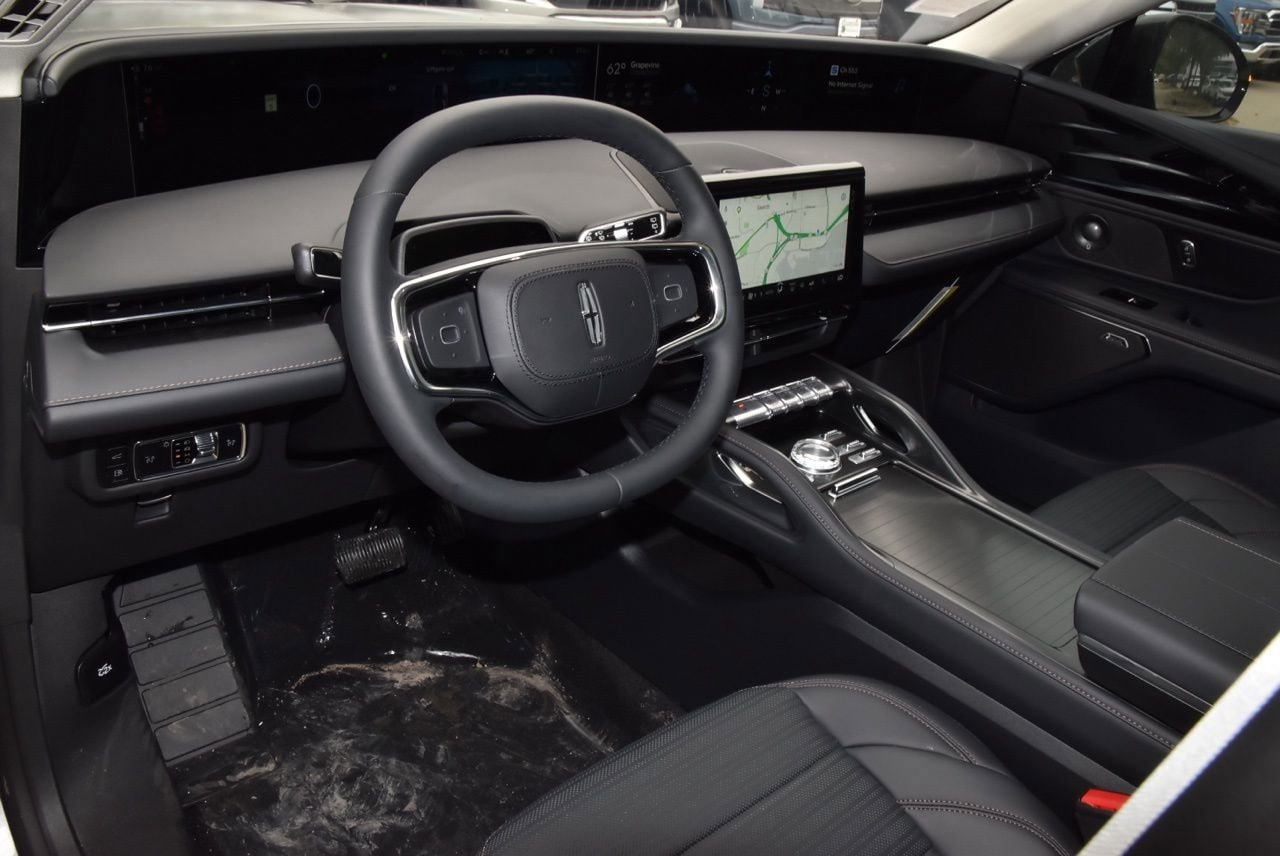 New 2026 Lincoln Nautilus Reserve w/ Jet Appearance Package AWD/4WD image 43