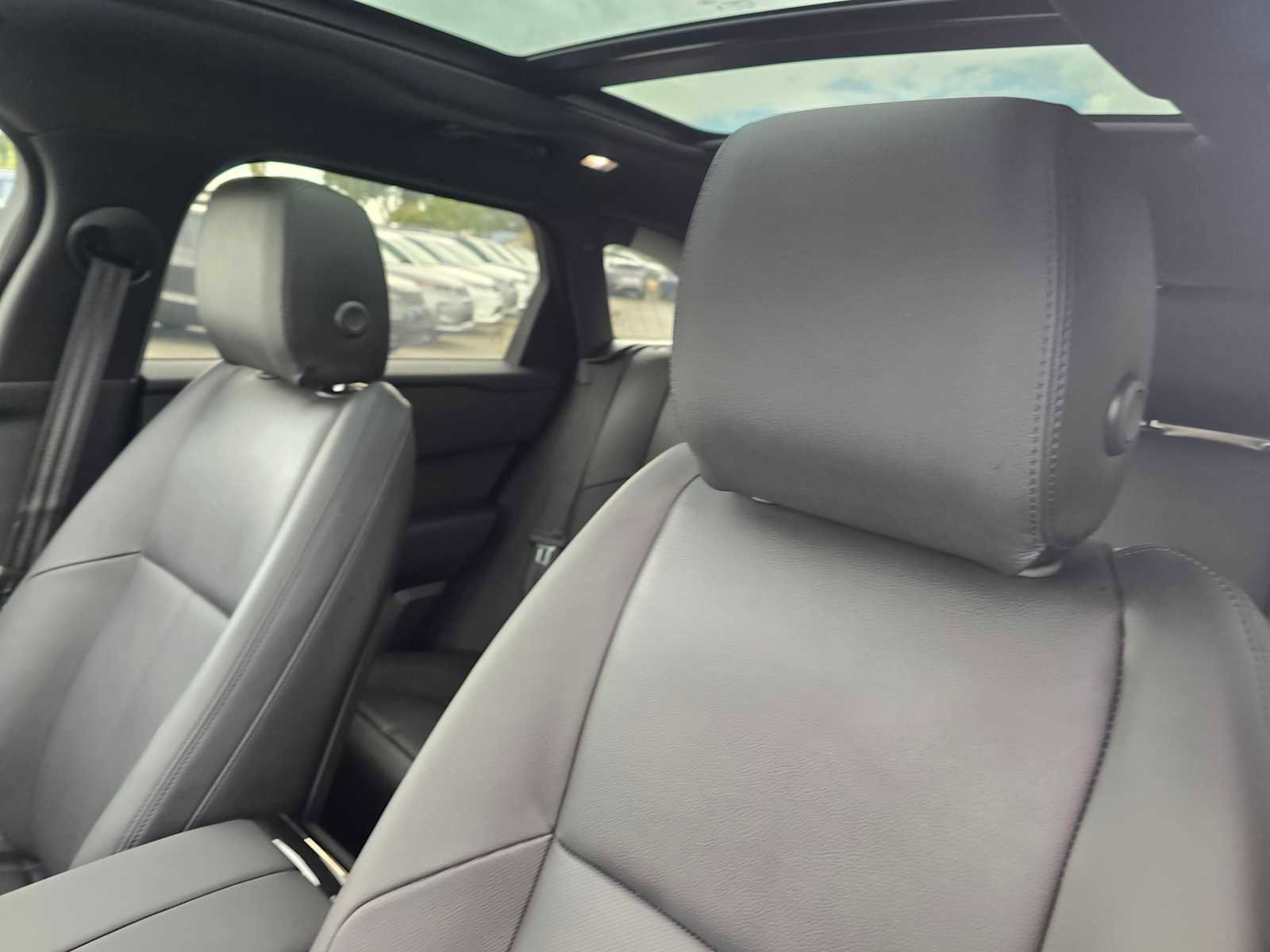 Used 2026 Land Rover Range Rover Velar S image 25