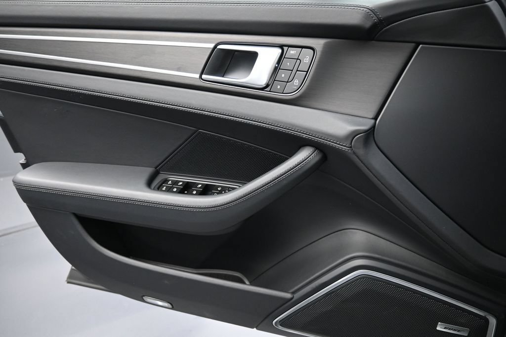 Certified 2023 Porsche Panamera Platinum Edition RWD image 26