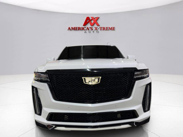 Used 2021 Cadillac Escalade Luxury image 10