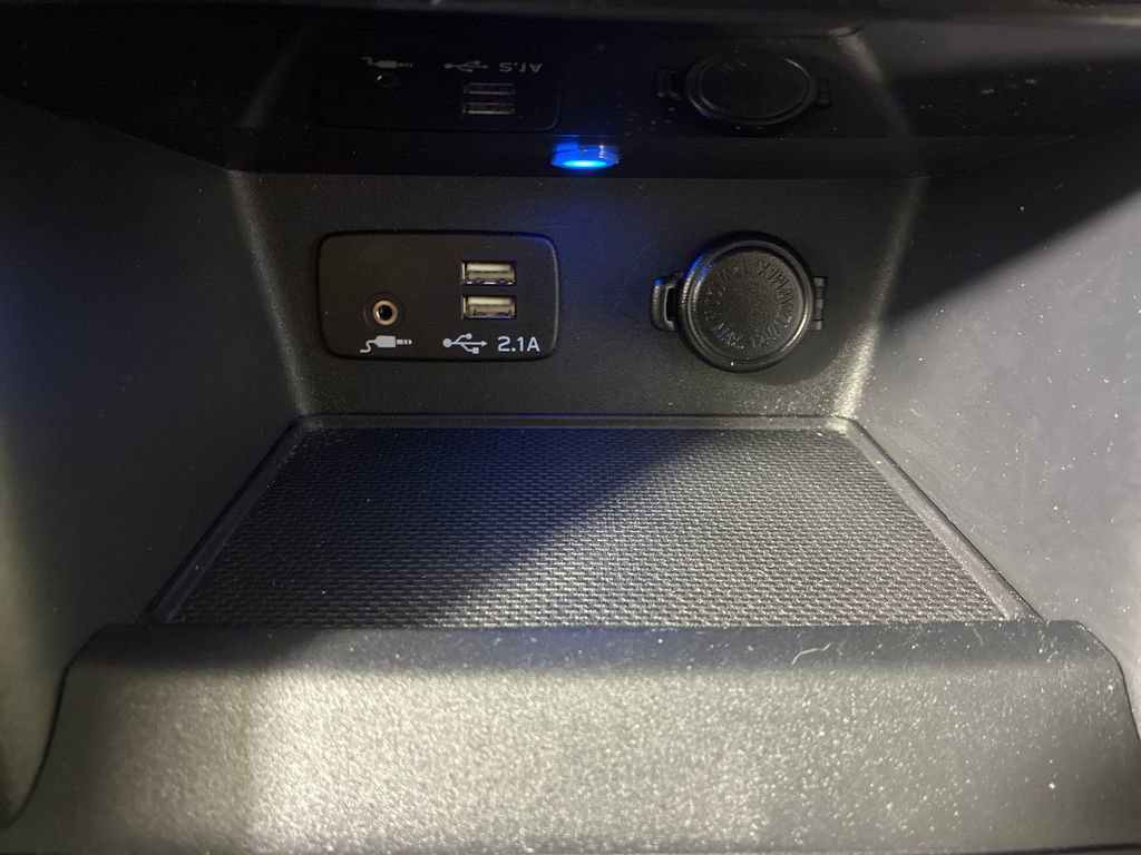 Used 2023 Subaru Forester Limited AWD/4WD image 25