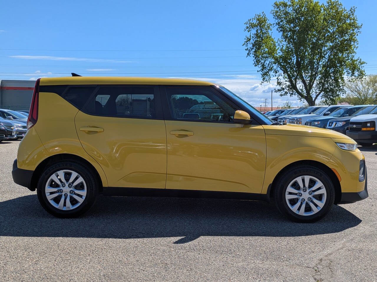 Used 2020 Kia Soul LX FWD image 3