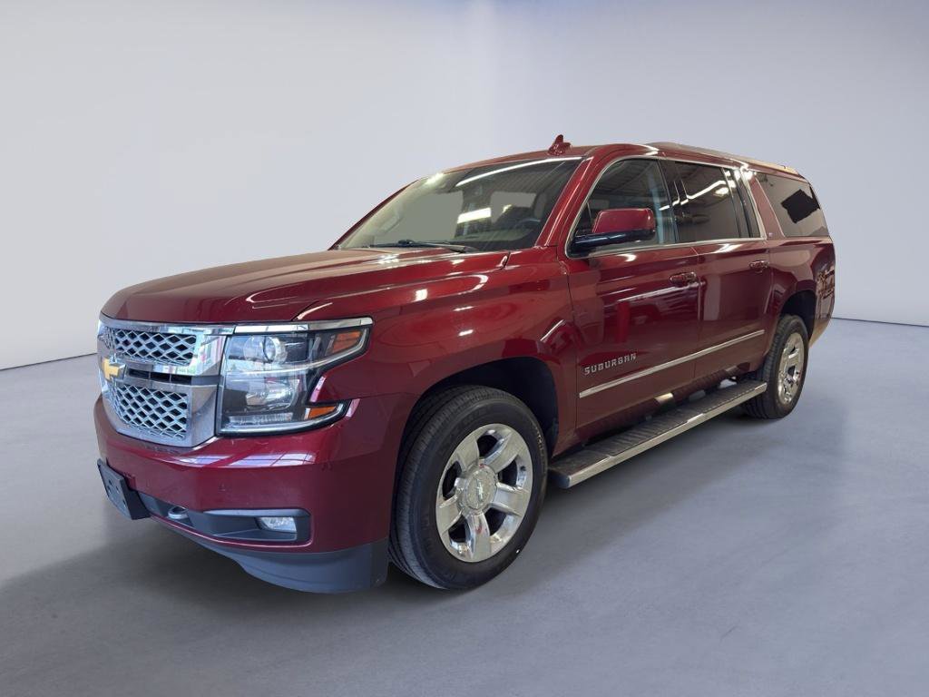 Used 2017 Chevrolet Suburban LT w/ LT Signature Package AWD/4WD image 3
