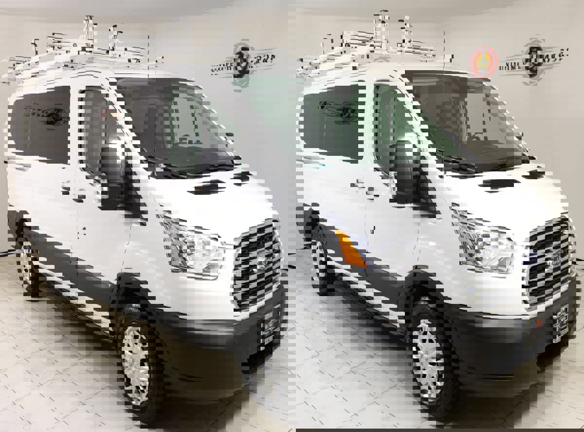 Used 2019 Ford Transit 150 XLT image 40