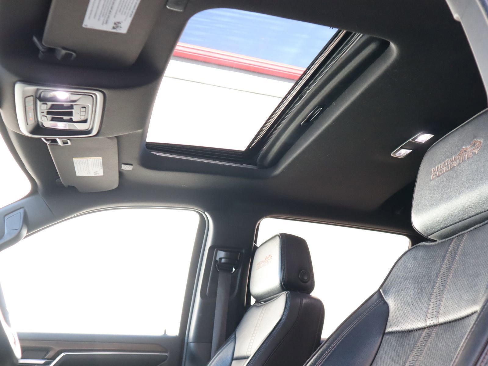 Used 2023 Chevrolet Silverado 1500 High Country w/ High Country Premium Package image 44