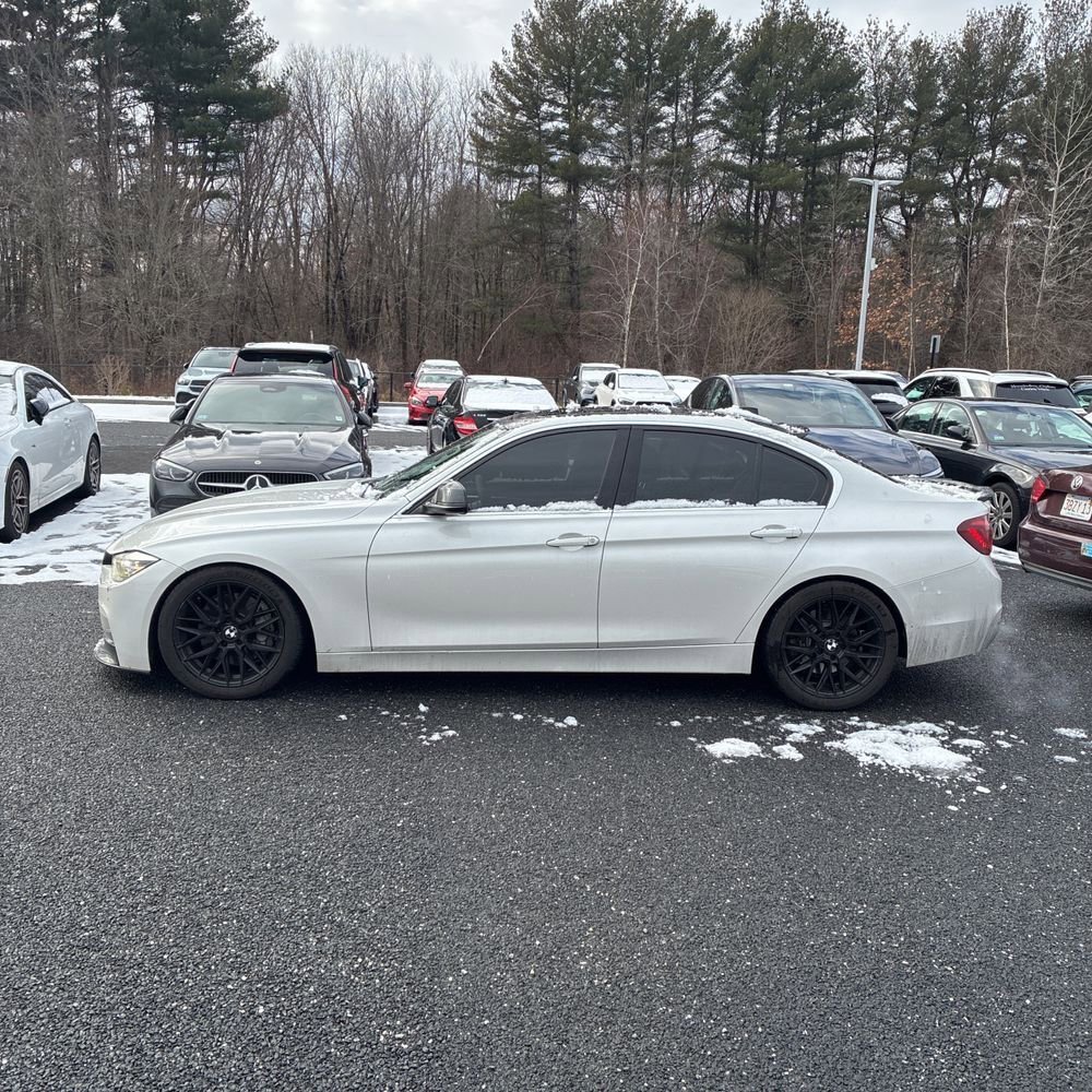 Used 2017 BMW 340i xDrive Sedan image 4
