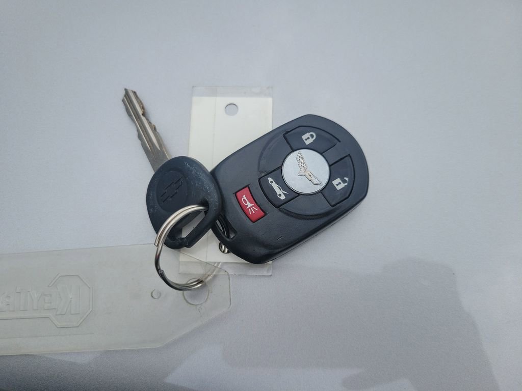 Used 2005 Chevrolet Corvette Coupe w/ Preferred Equipment Group image 25