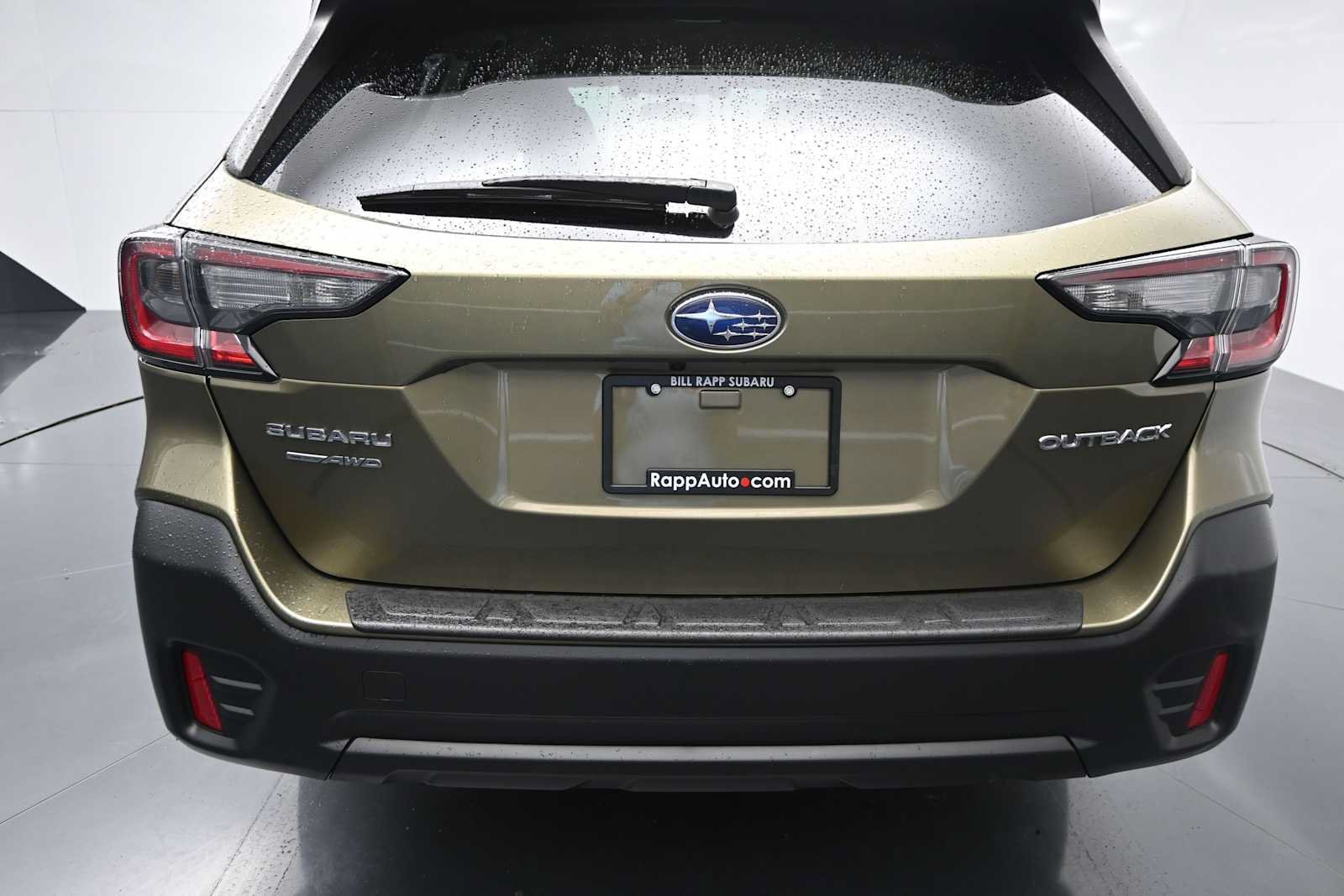 Used 2022 Subaru Outback Premium AWD/4WD image 5