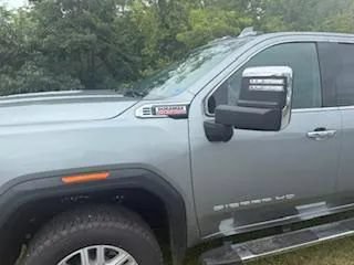 Used 2024 GMC Sierra 2500 SLT w/ SLT Premium Package AWD/4WD image 2