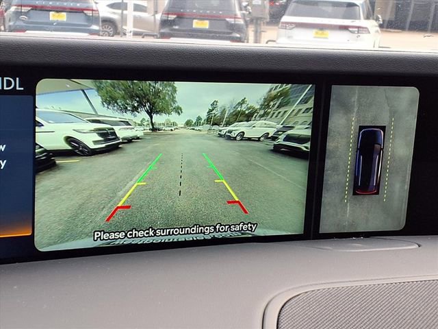 New 2026 Lincoln Nautilus Premier image 13