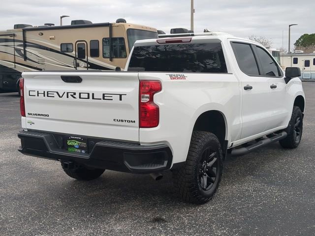Used 2024 Chevrolet Silverado 1500 Custom Trail Boss w/ LPO, Dark Essentials Package image 5