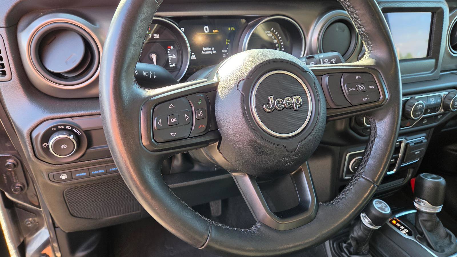 Used 2023 Jeep Wrangler Unlimited w/ Cold Weather Group image 27