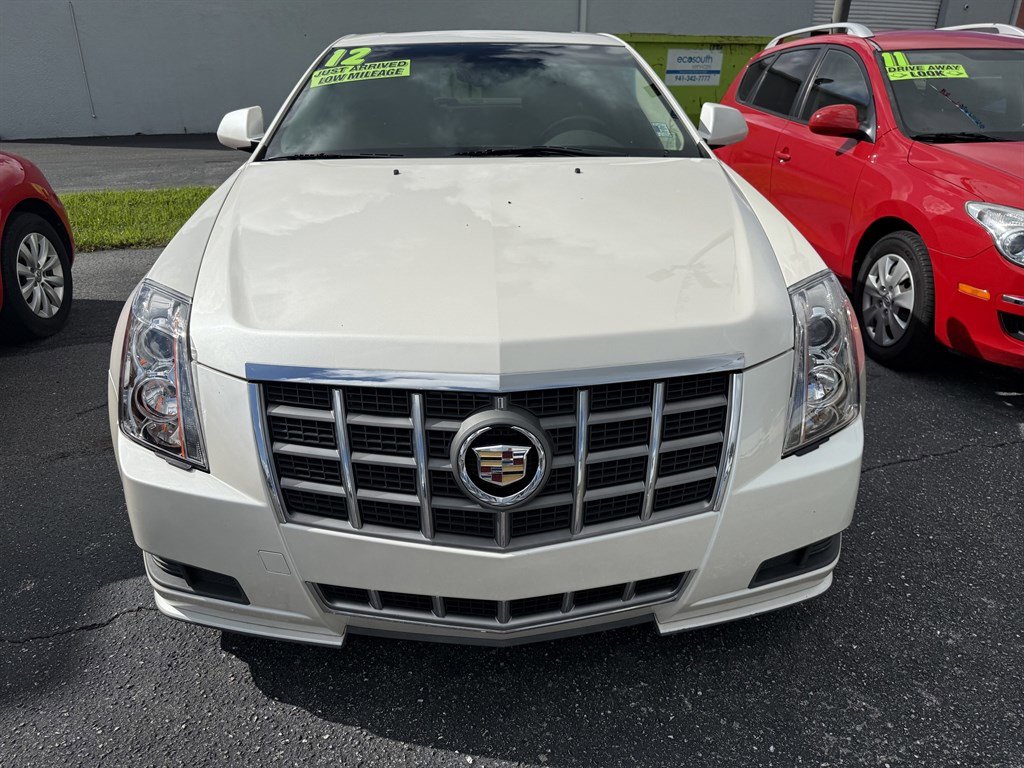 Used 2012 Cadillac CTS Luxury RWD image 2