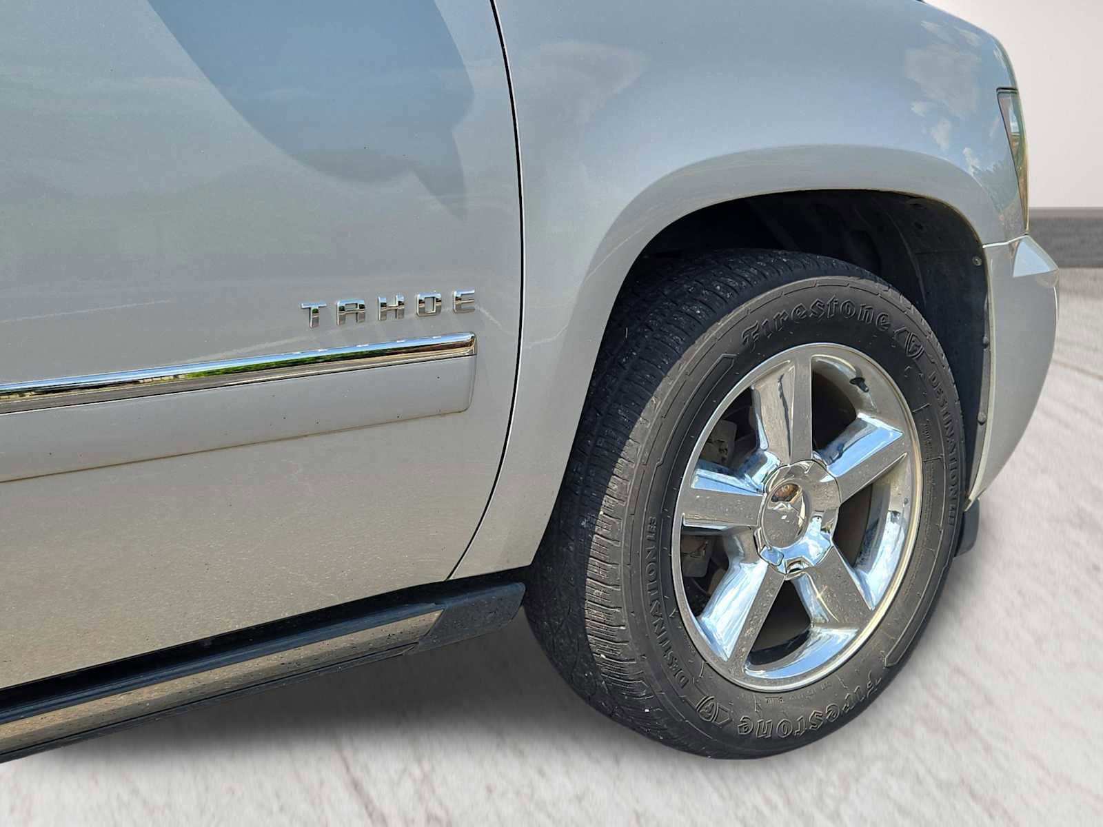 Used 2014 Chevrolet Tahoe LTZ RWD image 10