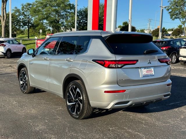 Used 2023 Mitsubishi Outlander SEL AWD/4WD image 5