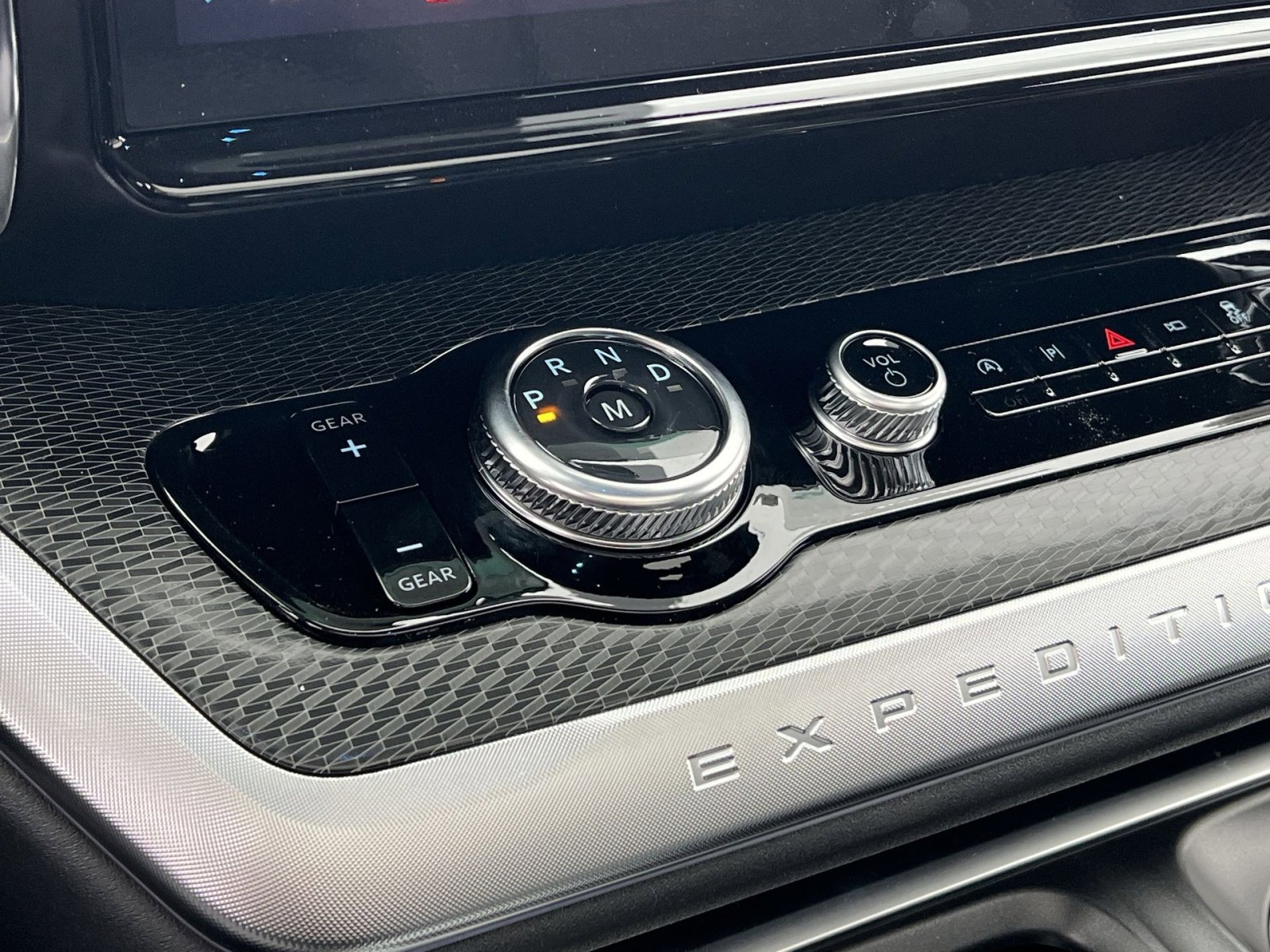 New 2026 Ford Expedition Platinum w/ Stealth Appearance Package image 22