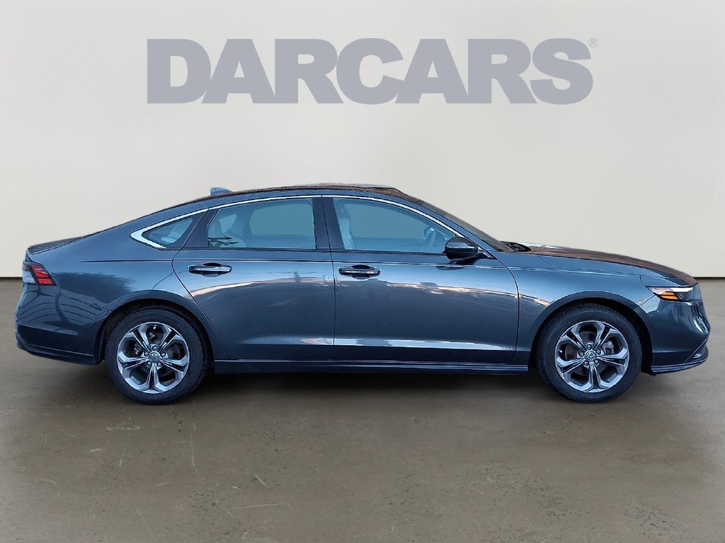 Used 2023 Honda Accord EX image 8