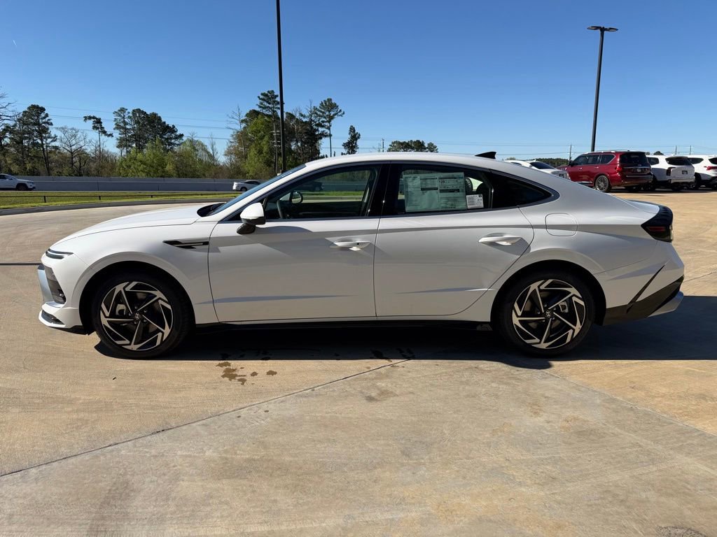 New 2026 Hyundai Sonata SEL image 2