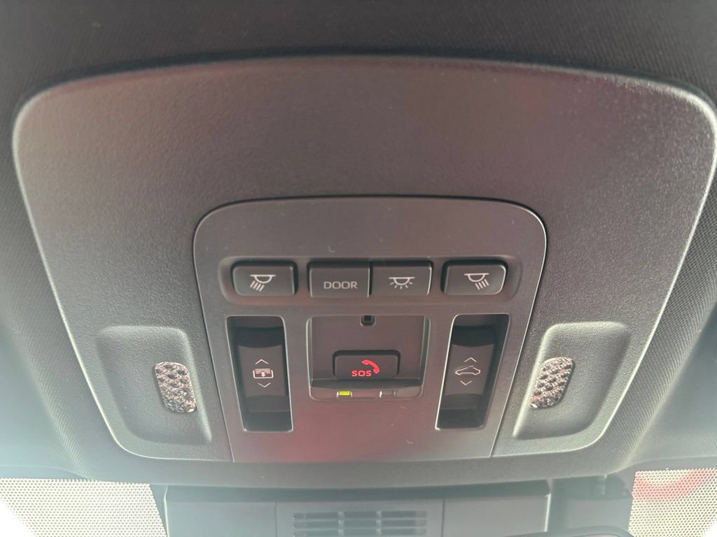 New 2026 Toyota Camry XSE FWD image 17