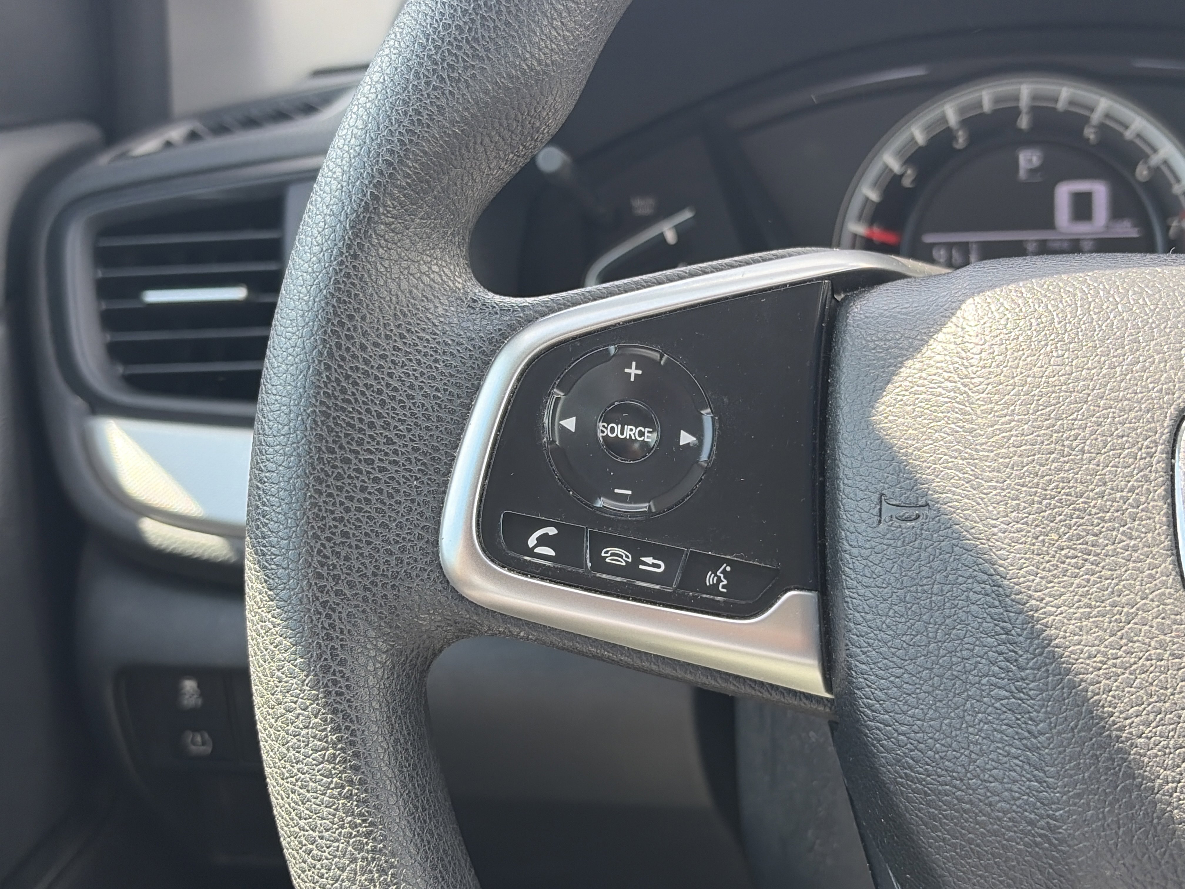 Used 2017 Honda CR-V LX image 22