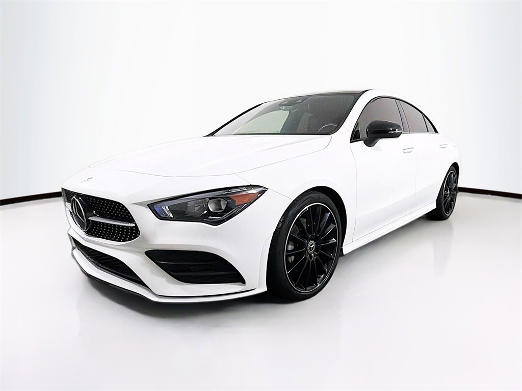 Used 2023 Mercedes-Benz CLA 250 4MATIC image 3