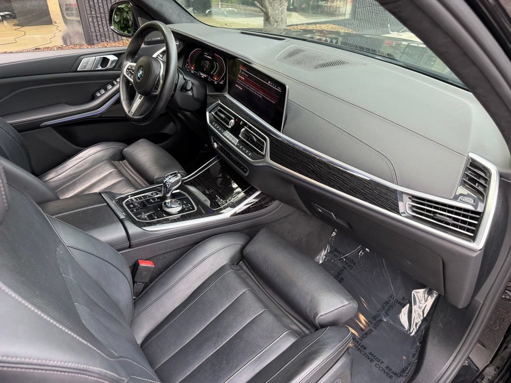 Used 2020 BMW X7 M50i AWD/4WD image 35