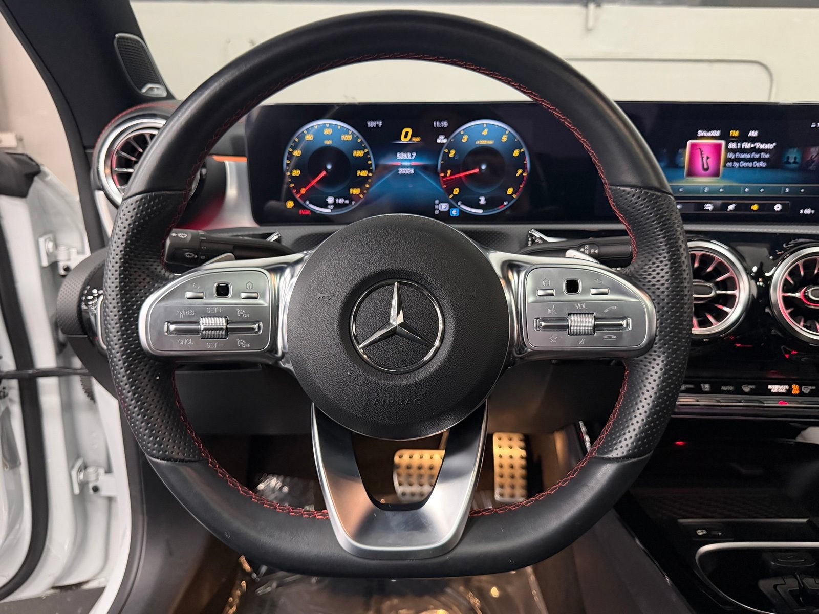 Used 2023 Mercedes-Benz CLA 250 image 26