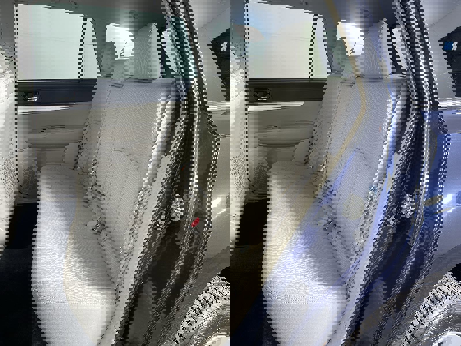 Used 2012 Subaru Outback 2.5i Premium w/ Popular Pkg 1B image 21