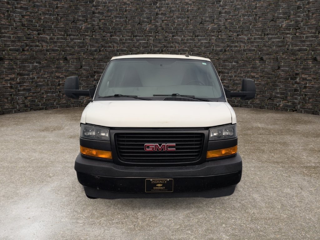 Used 2018 GMC Savana 3500 Extended w/ Driver Convenience Package RWD image 7