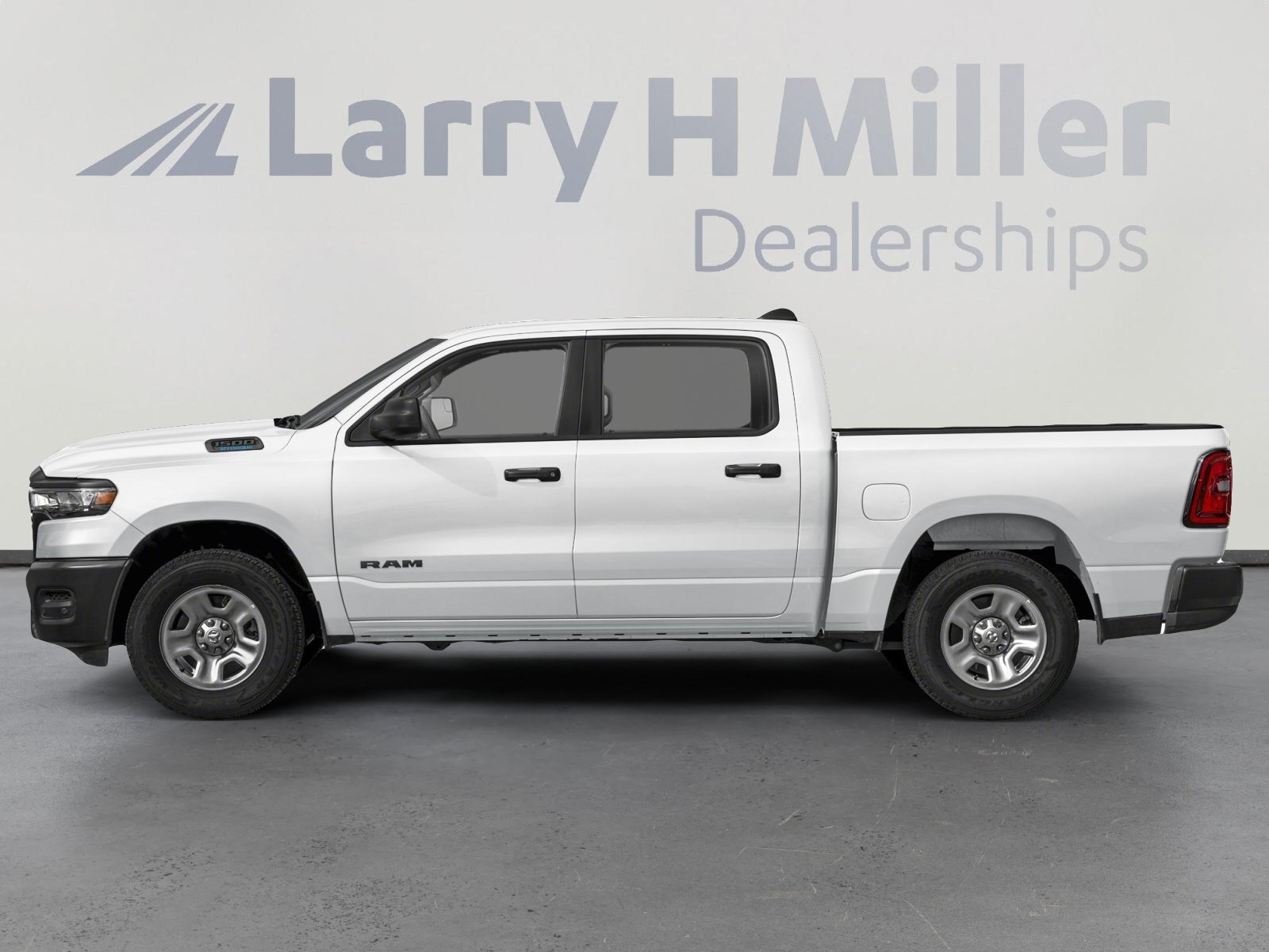 New 2026 RAM 1500 Express AWD/4WD image 3