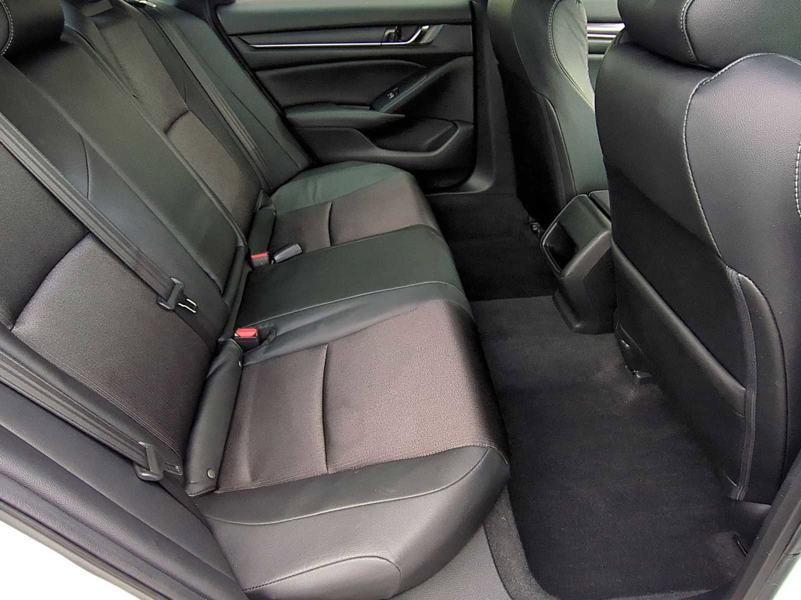 Used 2020 Honda Accord Sport image 21