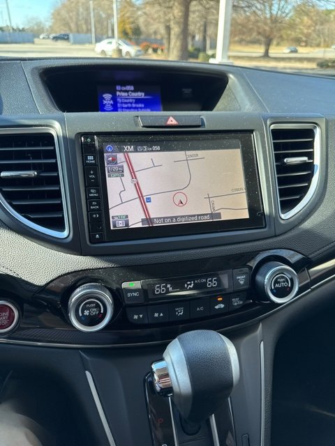 Used 2015 Honda CR-V Touring image 3