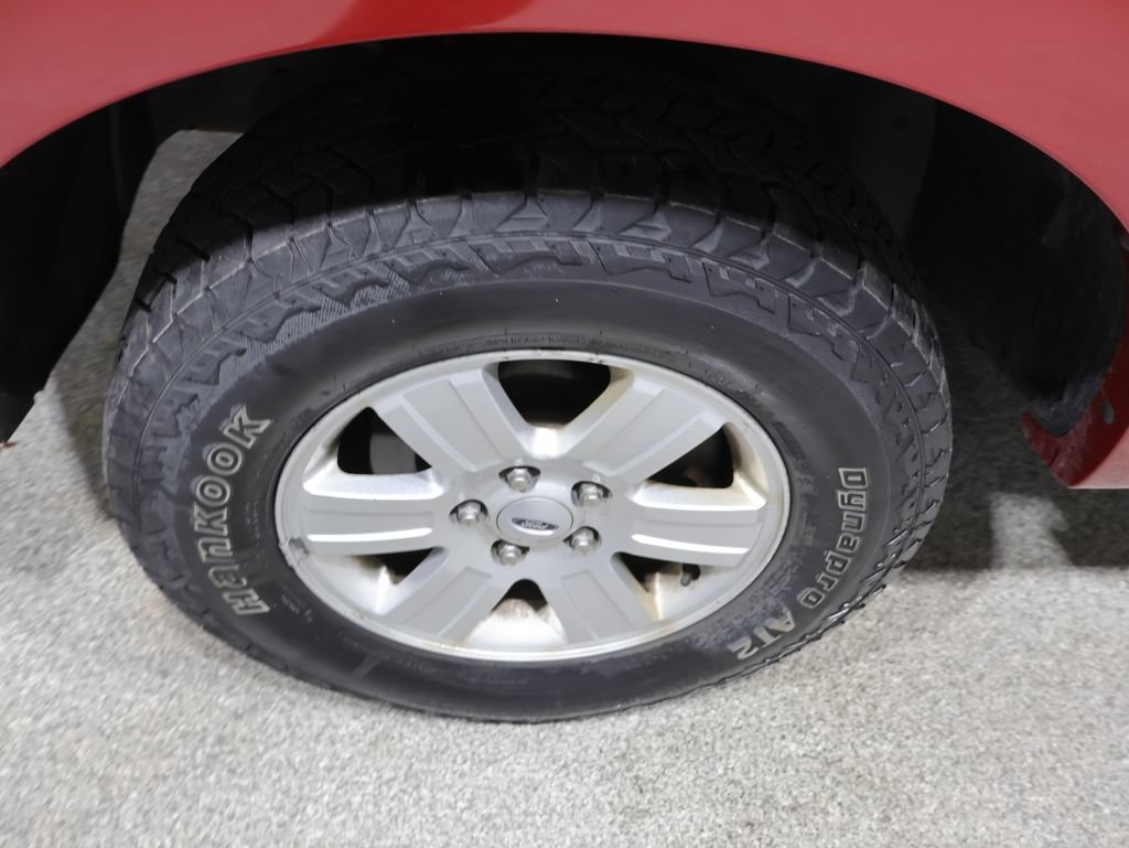 Used 2010 Ford Explorer XLT AWD/4WD image 14