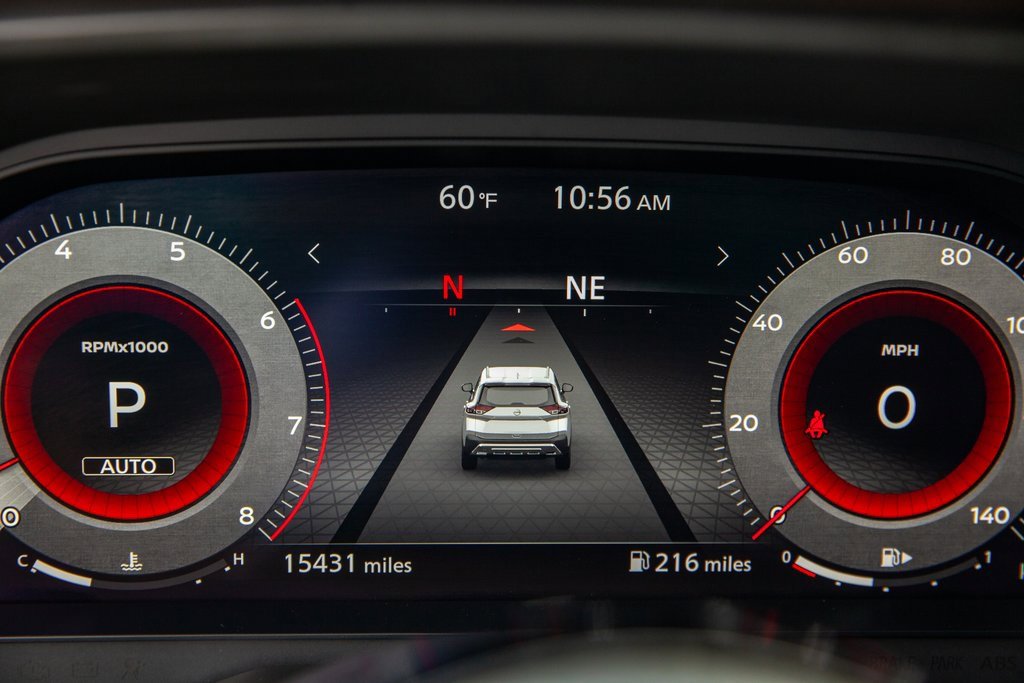 Used 2023 Nissan Rogue Platinum w/ Platinum Premium Package image 16