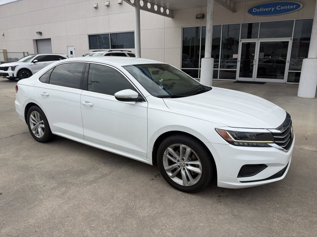 Used 2020 Volkswagen Passat 2.0T SE FWD image 8
