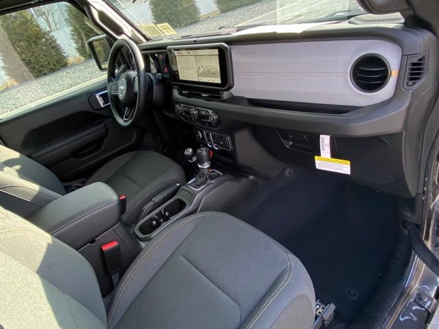 New 2026 Jeep Wrangler Sport AWD/4WD image 21