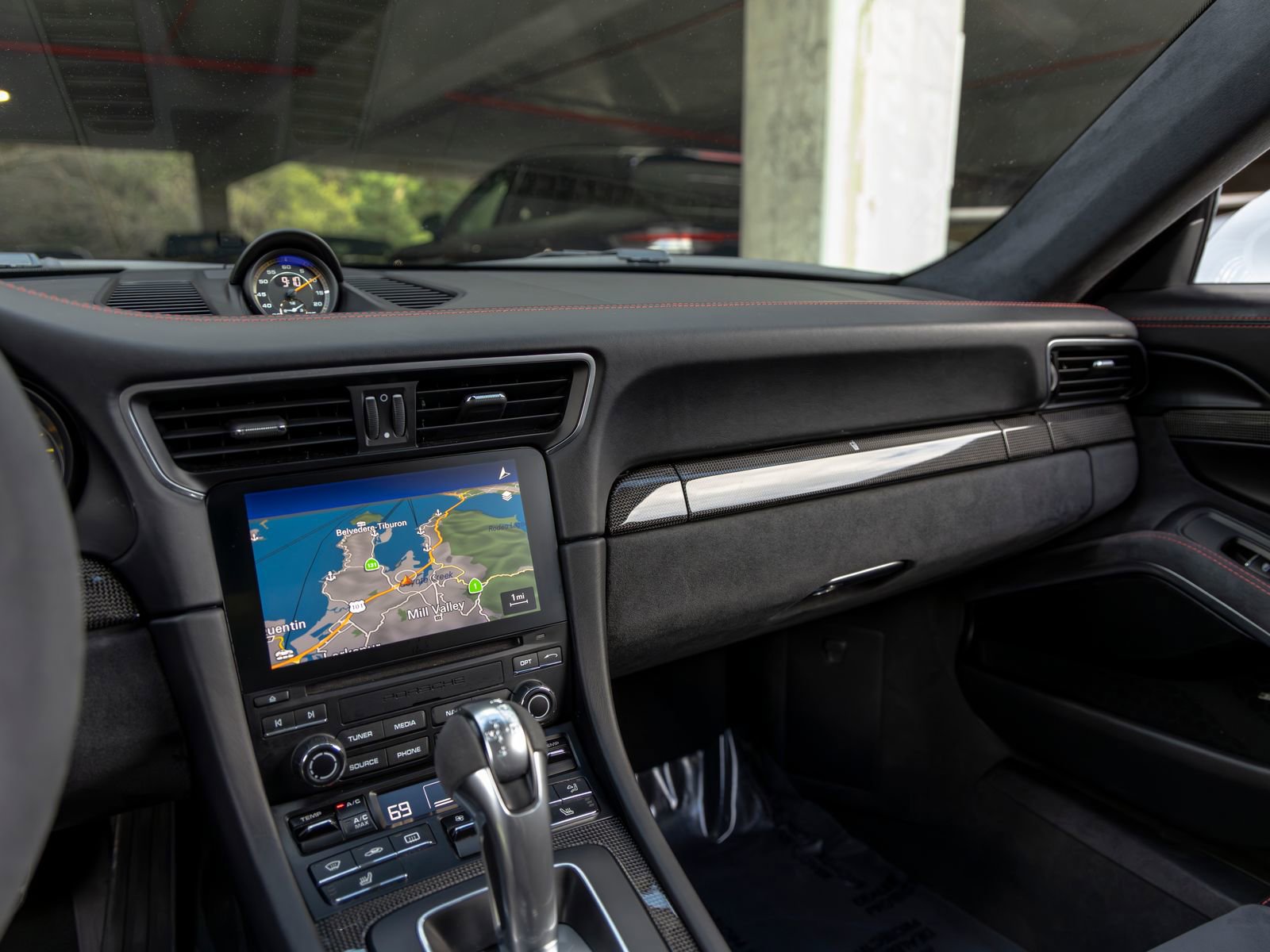 Used 2018 Porsche 911 GT3 image 39