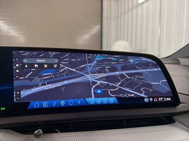 Certified 2025 Cadillac Optiq Luxury 1 w/ LPO, Floor Liner Package image 30