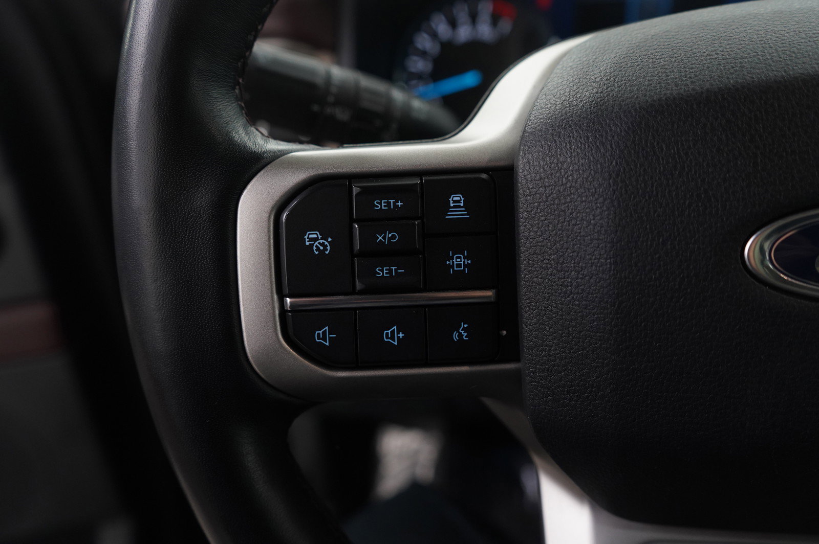 Used 2022 Ford Expedition Max Limited image 18