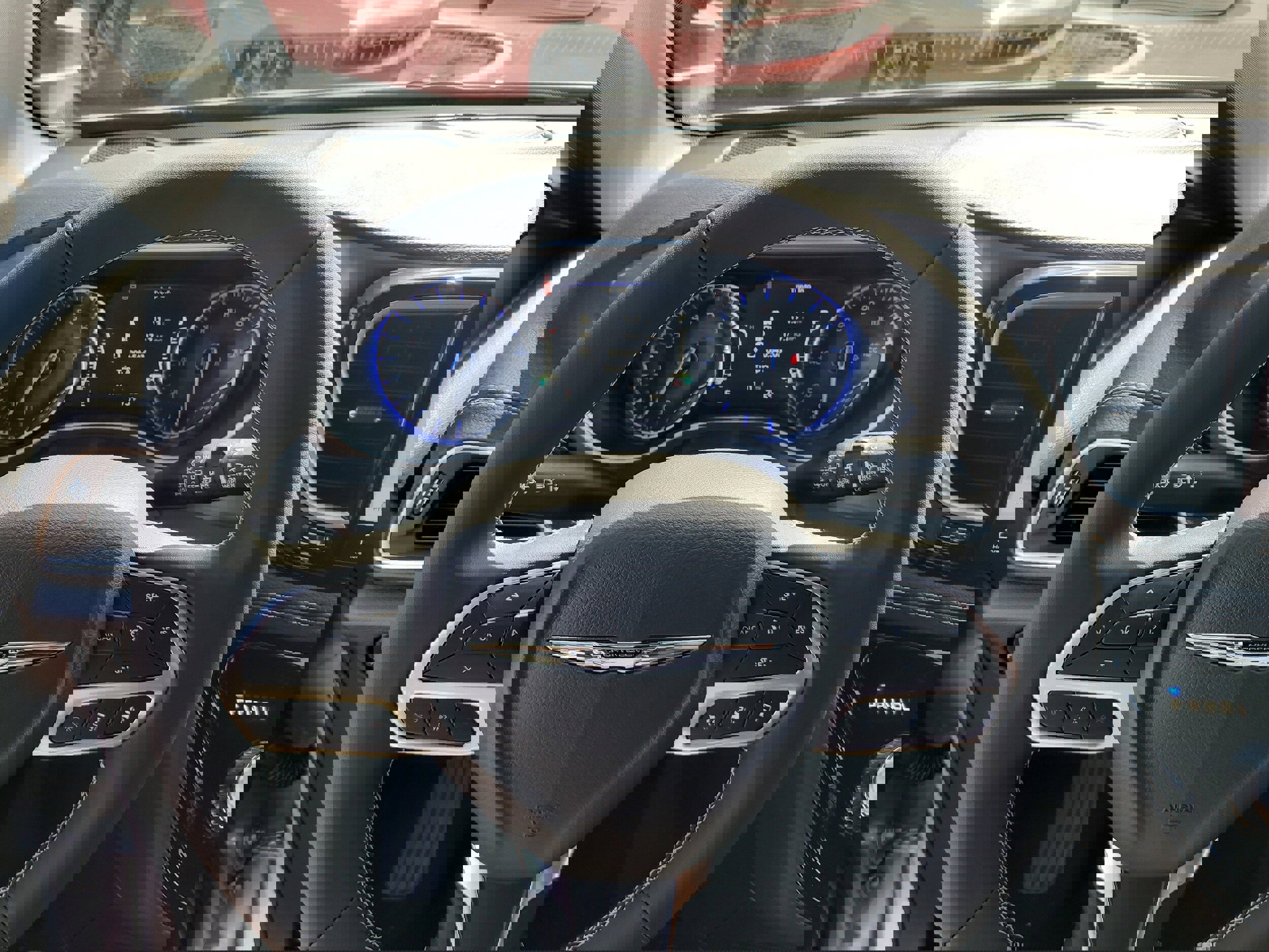 New 2026 Chrysler Pacifica Select FWD image 20