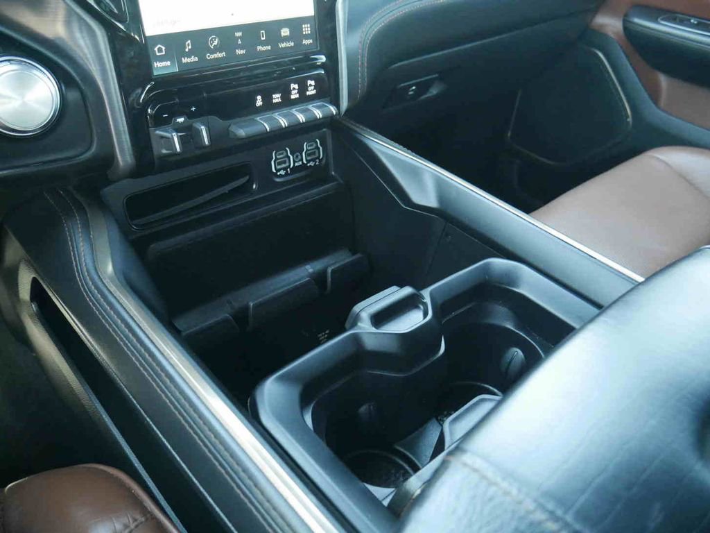 Used 2022 RAM 1500 Limited w/ Body-Colour Bumper Group image 44