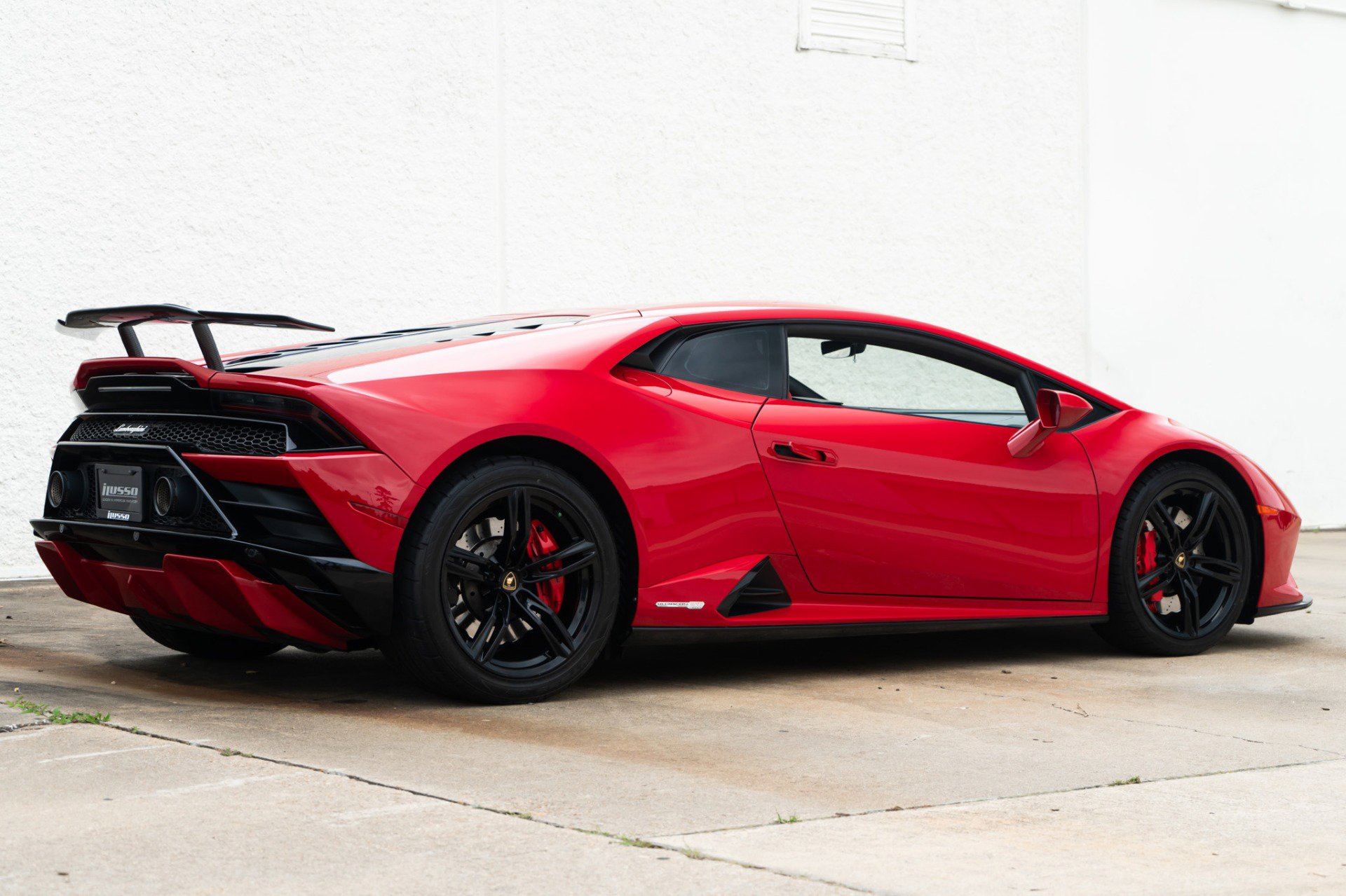 Used 2021 Lamborghini Huracan EVO RWD image 9