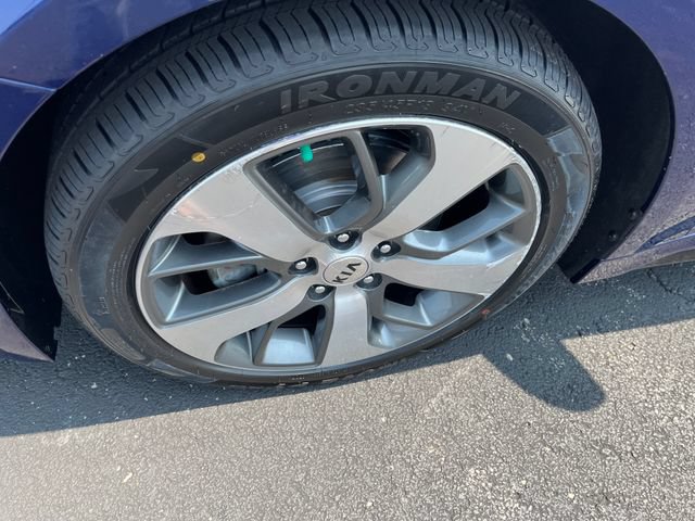 Used 2019 Kia Optima S w/ S Panoramic Sunroof Package FWD image 9