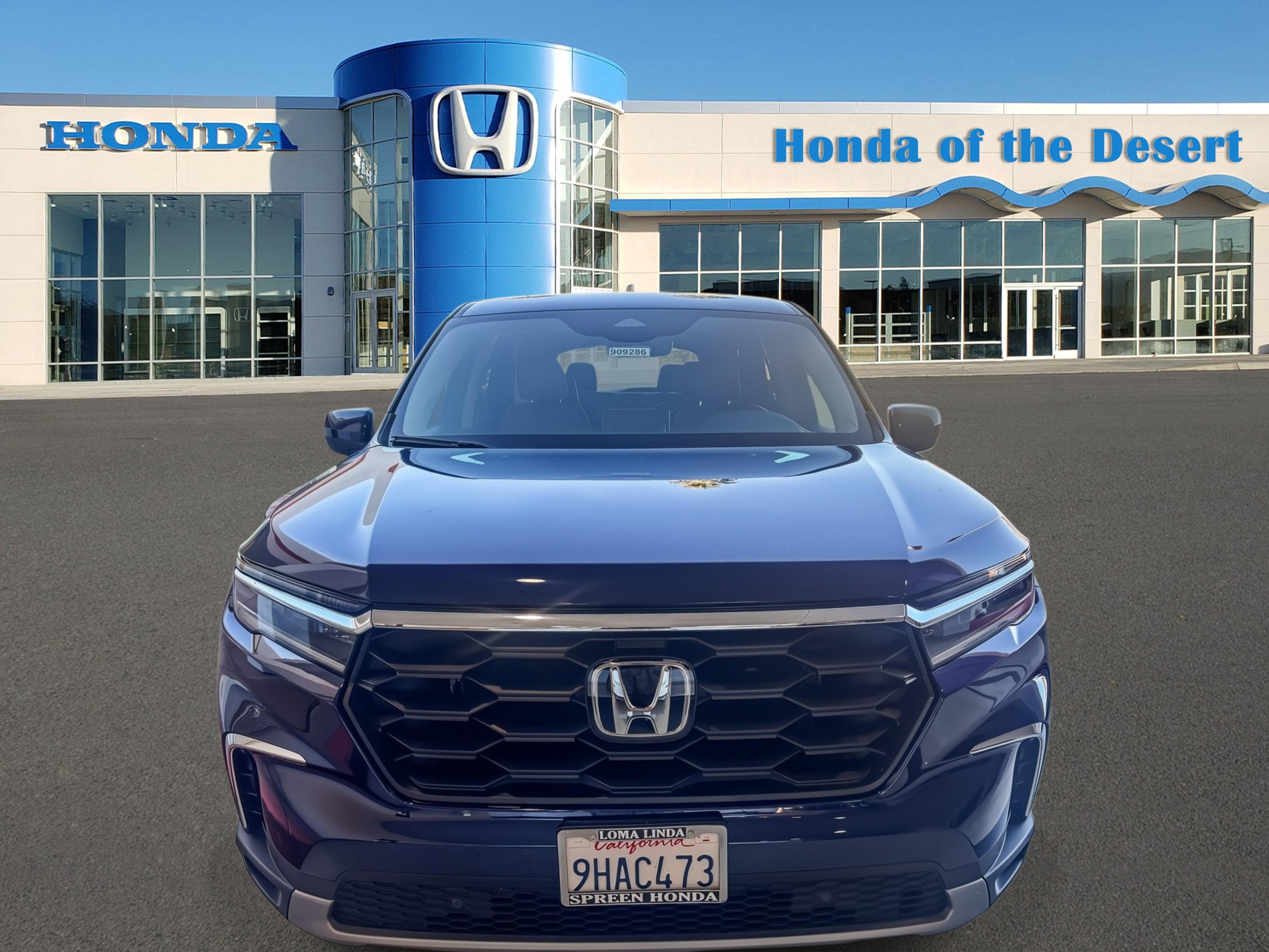 Used 2023 Honda Pilot EX-L image 2